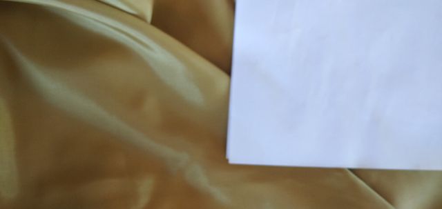 7m en forro poliéster color dorado oscuro