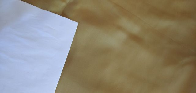 7m en forro poliéster color dorado oscuro