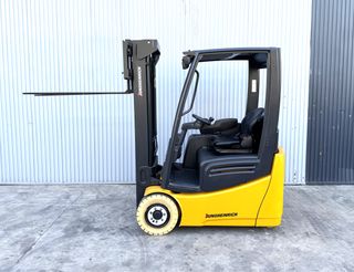 CARRETILLA ELEVADORA ELECTRICA SEMINUEVA 1600 KG