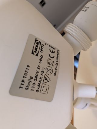 Lámpara infantil IKEA Skojig