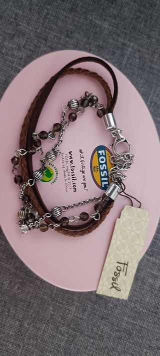 Pulsera Fossil marrón y plata