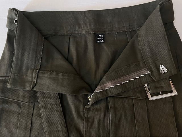 Falda SHEIN verde militar talla M