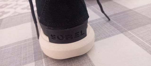 Botas Sorel negras waterproof 