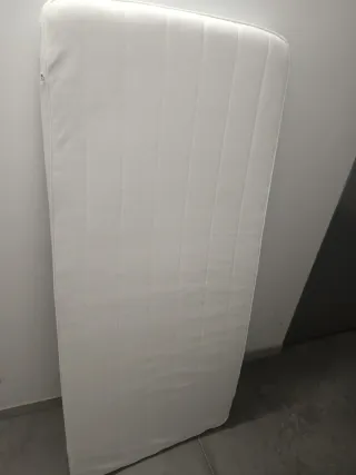 Cama niño IKEA - Estructura supletoria Más colchón