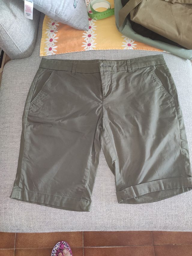 4 Pantaloncini Donna Tg M - Verde Oliva e Nero