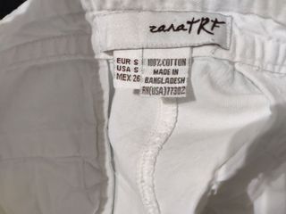 PANTALON BLANCO PIRATA DE CHICA. ZARA T-S