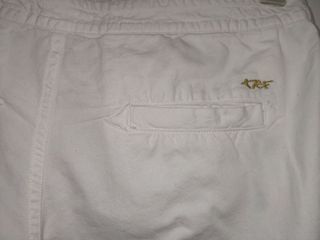 PANTALON BLANCO PIRATA DE CHICA. ZARA T-S
