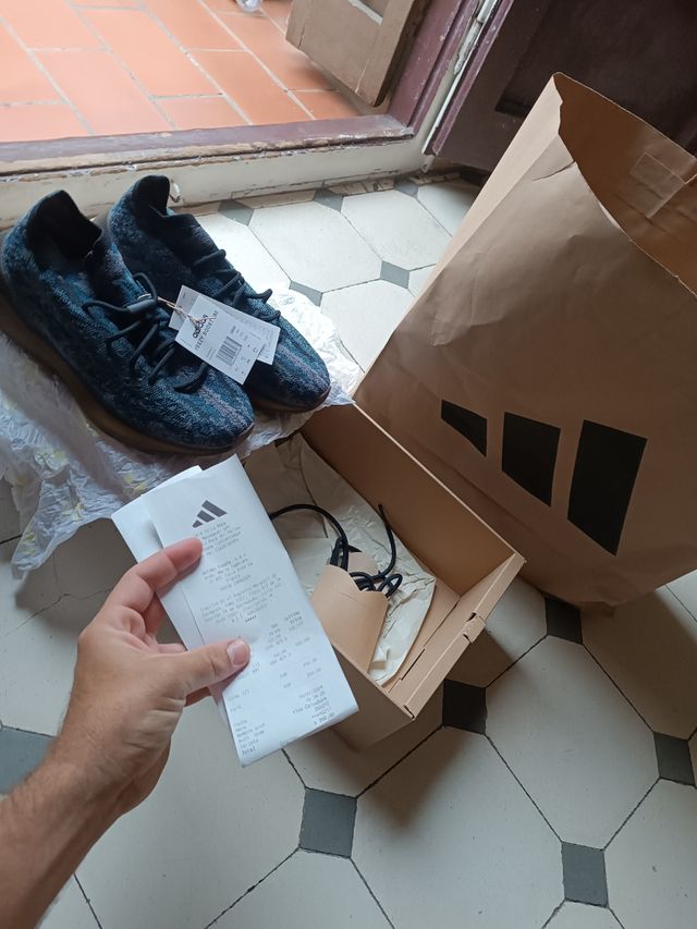 Yeezy Boost 350 V2 - Azul Gris