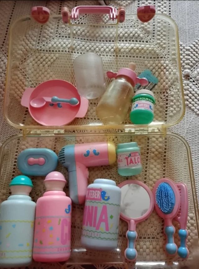 Maleta juego muñecos feber última oferta