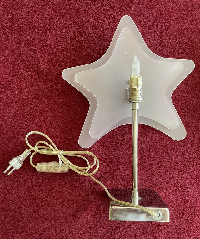 Lámpara mesilla infantil - Estrella.
