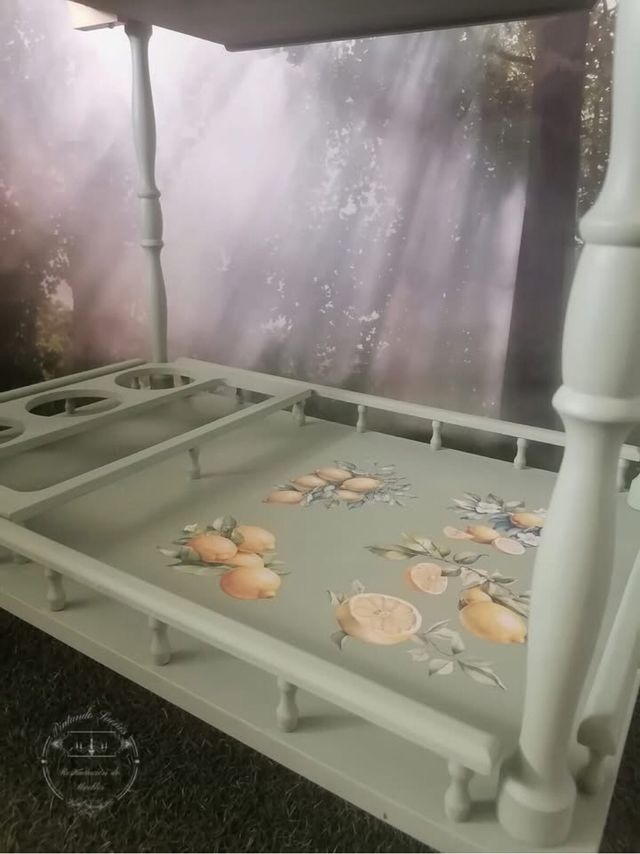 Cameriere/Carrello con ruote