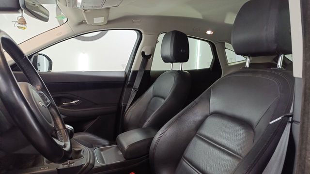 Jaguar E-Pace 2.0D 110kW R-Dynamic Nacional 77.000Km