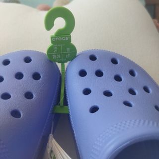 Zuecos Crocs niña
