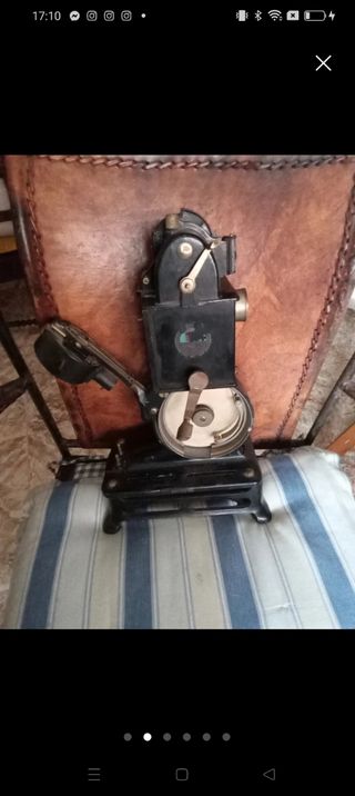 Proyector cine Pathé antiguo