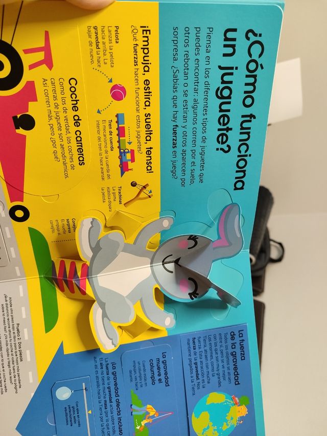 Mi primer libro de ciencia en 3D