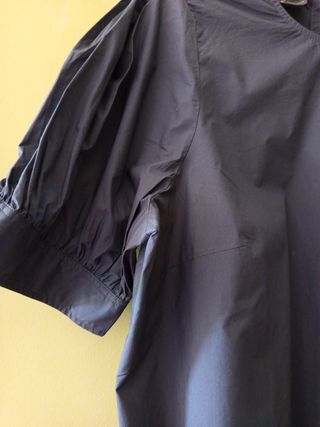 Blusa azul manga corta