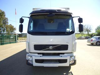 Volvo FL 240-FURGON