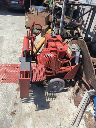 Rachadoras leña 15tn - Motor diésel