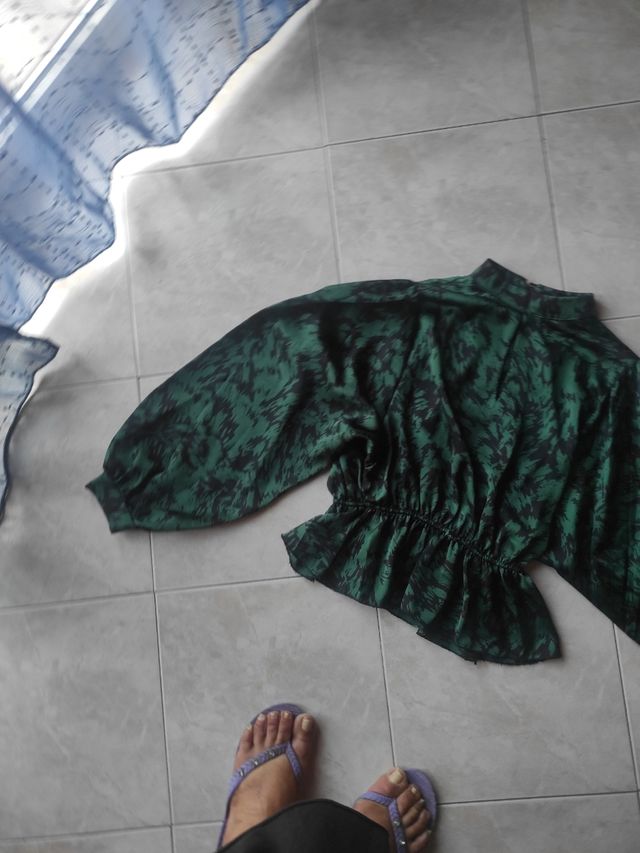 Blusa verde stampa