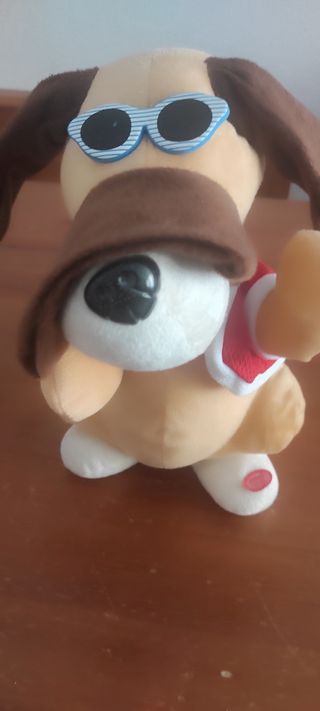 Peluche cane  balla e canta 
