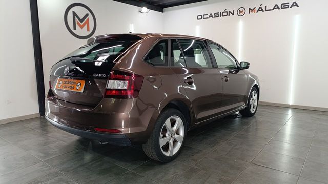 Skoda Rapid 1.4 TDI CR 66KW (90cv) Style DSG Nacional - 146000Km
