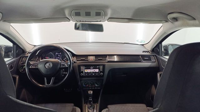 Skoda Rapid 1.4 TDI CR 66KW (90cv) Style DSG Nacional - 146000Km