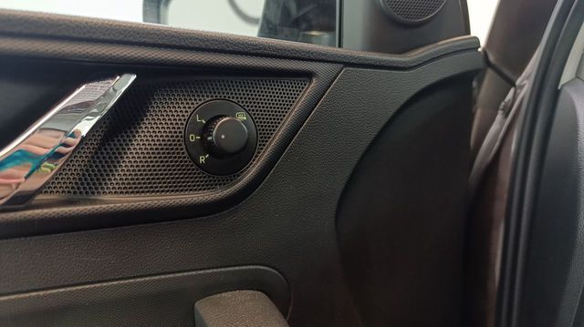 Skoda Rapid 1.4 TDI CR 66KW (90cv) Style DSG Nacional - 146000Km