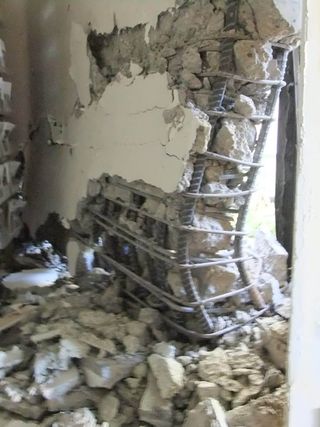 DEMOLICION.