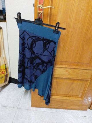 Falda azul estampada negra - Talla M