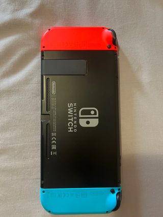 Nintendo Switch roja y azul - Como nueva