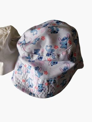 2 Cappellini Stitch 6-12 mesi