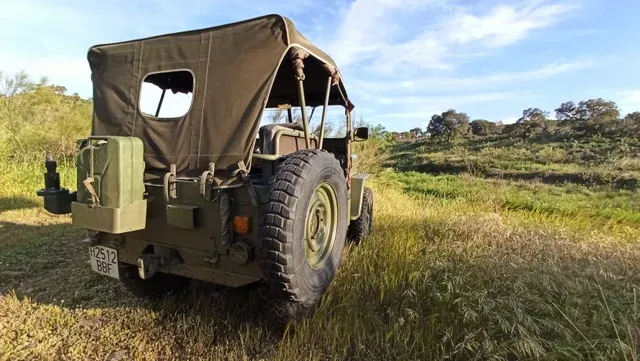 Jeep Viasa CJ3B Alquiler con conductor