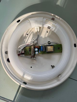 Lampara caravana 12v blanca