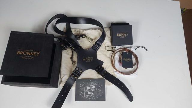 Tracolla per fotocamera BRONKEY in pelle nera