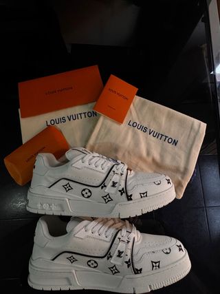 Zapatillas Louis Vuitton blancas