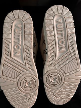 Zapatillas Louis Vuitton blancas