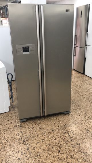 Nevera LG Side by Side Acero
