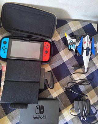 Nintendo Switch + Starlink