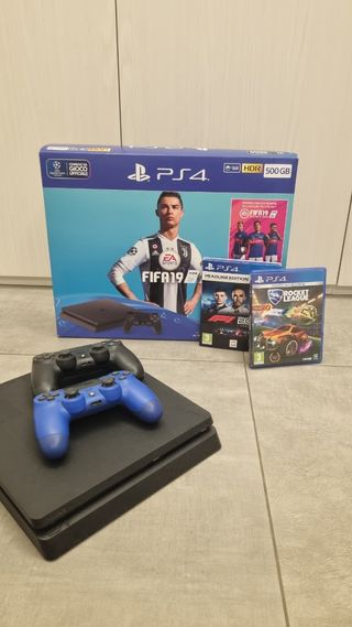 PS4 Slim 500GB + 2 Controller + Giochi