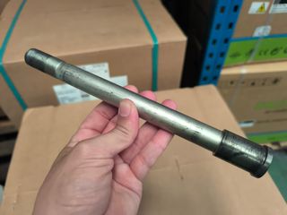 Eje rueda delantera Kawasaki Z750