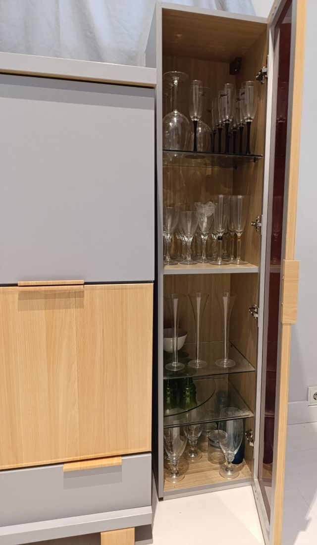 Mueble salón madera