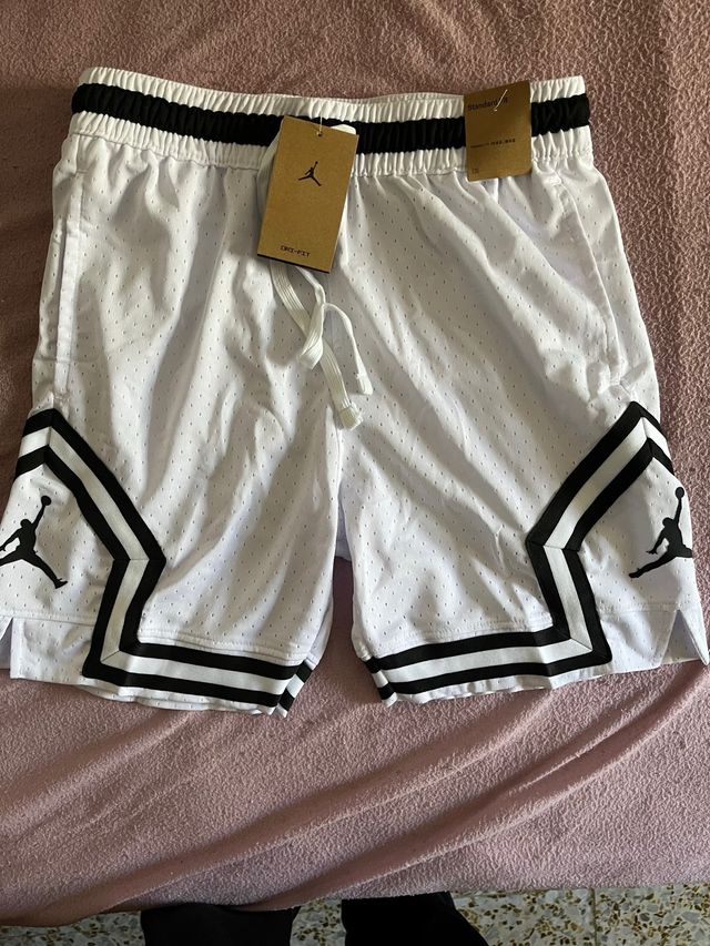 Shorts Jordan Dri-FIT blancos - M