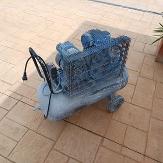 Compresor Puska Comba 3100R II 3CV 90L