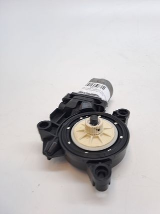 MOTOR ELEVALUNAS TRASERO IZQUIERDO HYUNDAI ELANTRA (AD)(2016