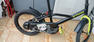 Bicicleta B'Twin 16" Niño
