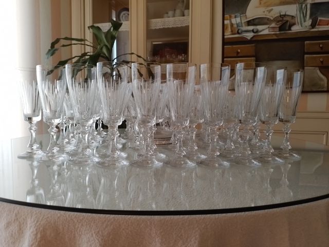 Juego cristalería vintage de 57 piezas