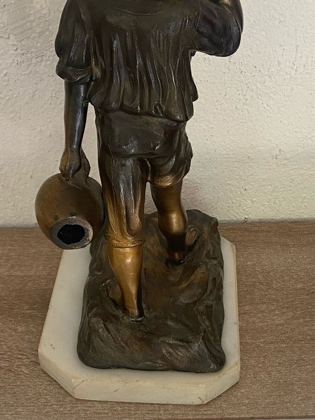 Statua Ragazzo con Brocca