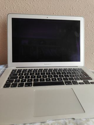MacBook Air 2011 Plata