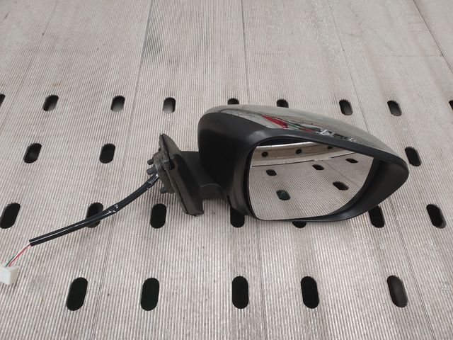 Espejo retrovisor Renault Alaskan