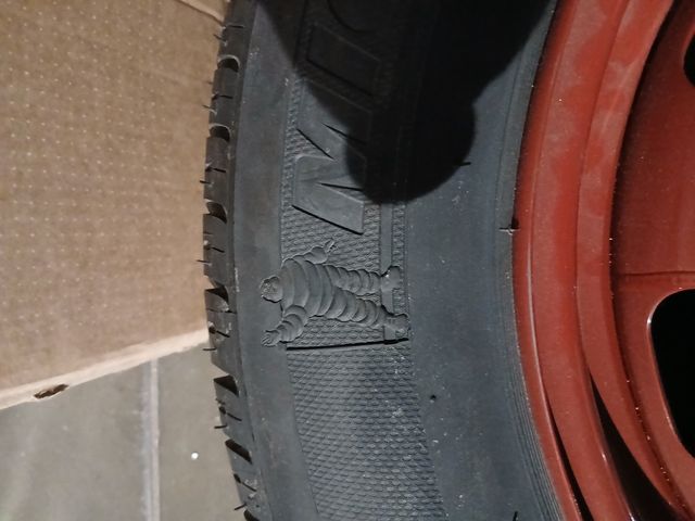 Rueda repuesto 195/65 R15